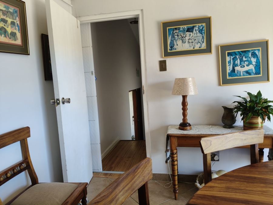 4 Bedroom Property for Sale in Wavecrest Eastern Cape